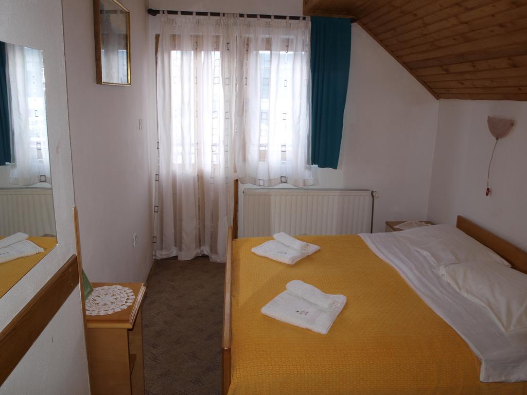Guesthouse Ukus Durmitora Žabljak Exterior foto